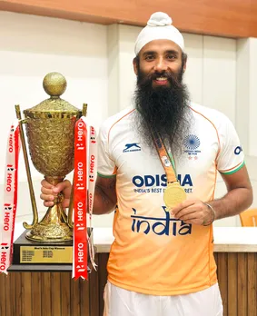 Rajgir : Indian Defender Jarmanpreet Singh poses with the Asia Cup trophy