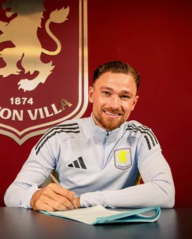 Matty Cash signs contract extension with Aston Villa until 2029 (Credit: Aston Villa/X)