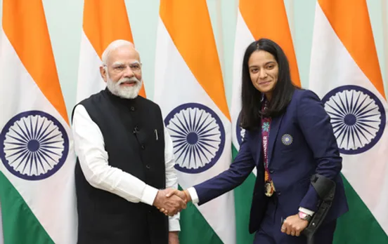 PM Modi Meets Women’s World Cup Champions