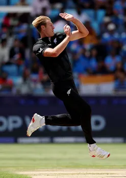 Jamieson won't do it every day, but we bank on experience: Santner on pacer's back-to-back clutch spells
