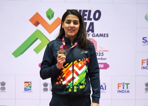 KIUG 2025: Bhavya Sachdeva’s seventh swimming gold consolidates Jain University’s position at top (Credit: SAI)