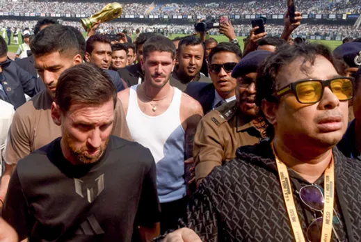 Kolkata: Lionel Messi at Salt Lake Stadium