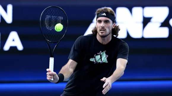 Stefanos Tsitsipas reveals contemplating retirement during injury-hit 2025 season. Photo credit: ATP Tour