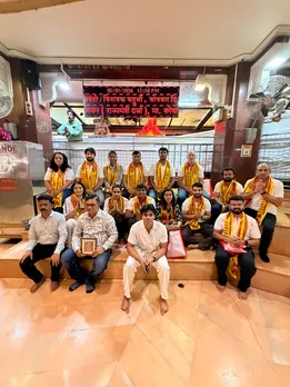 Gujarat Giants visit Siddhivinayak Temple in Mumbai to seek blessings of the Women’s Premier League (WPL) 2026. Photo credit: Gujarat Giants