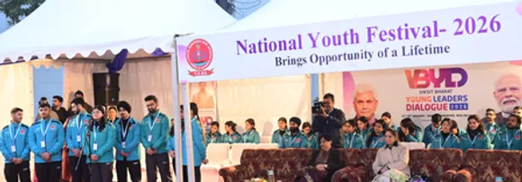 J&K L-G flags off 53-member contingent to participate in 29th youth festival in Delhi (Photo: @OfficeOfLGJandK/X)