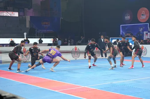Uttar Pradesh Kabaddi League (UPKL) Season 2 witnesses record-breaking night as league benchmarks fall in the last league match between Lucknow Lions and Gazab Ghaziabad at the Noida Indoor Stadium in Noida on Friday night. Photo credit: UPKL