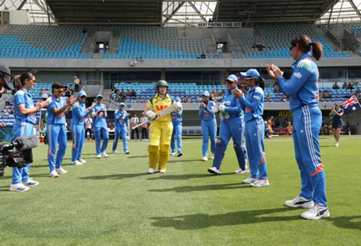 Indian women's team accords guard of honour to Alyssa Healy in her farewell ODI
