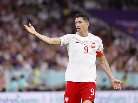 Robert Lewandowski to Manchester United