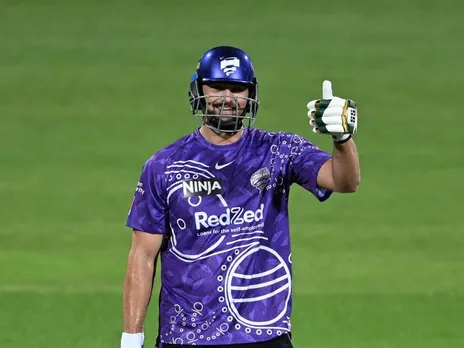 RCB star Tim David scores half century during BBL 2024 game vs Sydney Thunder