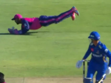 Dinesh Karthik takes stunning catch to dismiss Azmatullah Omarzai  (File Photo: Screengrab/X/JioCinema)