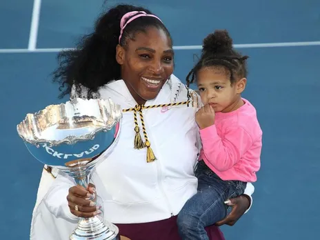 WTA is now offering paid maternity leave.