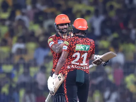 CSK vs SRH beat by 11 runs in IPL 2025
