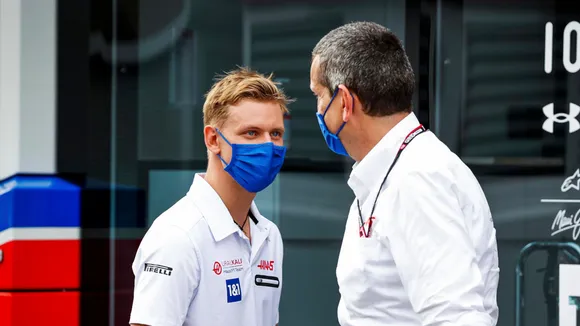 Guenther Steiner with Esteban Ocon