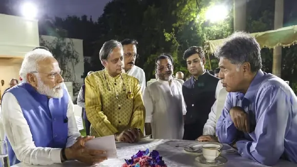Manish Tewari Shashi Tharoor with Narendra Modi