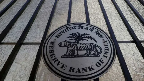Should RBI slash lending rates while battling inflation?