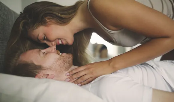 9 Quotes About Falling In Love That Will Surely Give You Butterflies