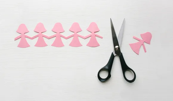 These Toxic Friendship Signs Indicate It's Time To Say Goodbye