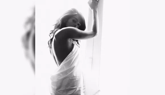 Mallika Sherawat Raises Temperature With Her Latest Post