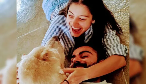 Anushka Sharma Pens Heartfelt Note With Cute family picture,Must See