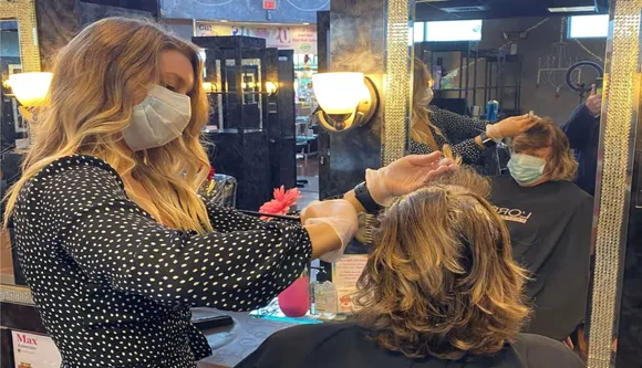 Salons Are Resuming: 5 Safety Precautions You Must Follow For A Safe Visit