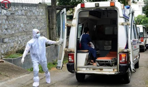 Inhuman Act: Bhopal Hospital Dumps COVID Positive Man's Body On Road