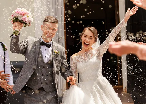 destination wedding tips