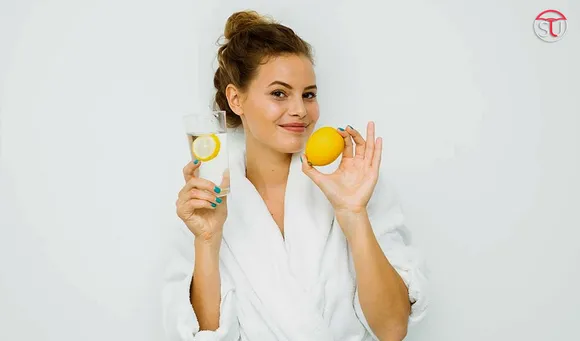 Here's Why Drinking Honey Lemon Water Early Morning is Good for You