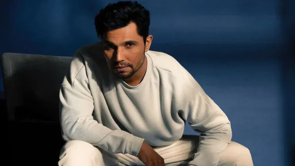 Randeep Hooda reveals the First Look of sequel to Laal Rang,