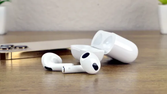 Apple to Launch Budget-Friendly AirPods for Everyone in 2024! Know the Prices