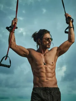 Shah Rukh Khan expresses his desire to watch Hrithik Roshan in Fighter during Pathaan press meet