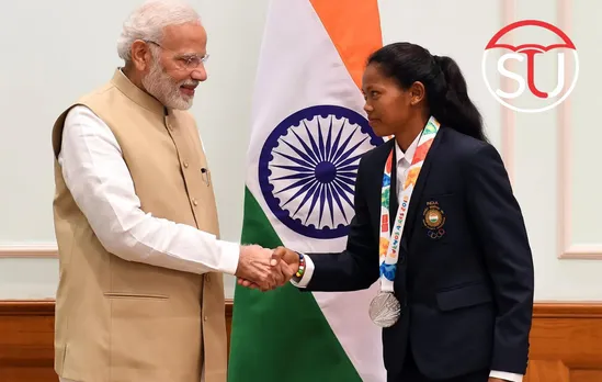 Salima Tete claimed victory at the AHF Emerging Women's Player Award; an epic adventure for her!