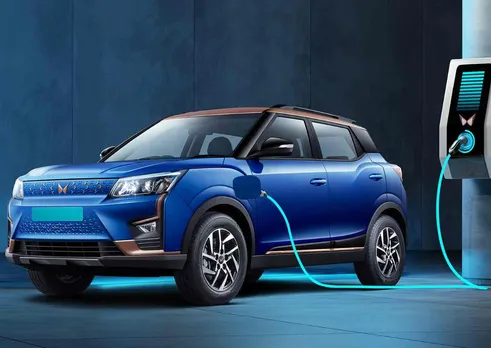 Mahindra Unleashes the Mahindra XUV400: A Game-Changer in the Electric SUV Arena