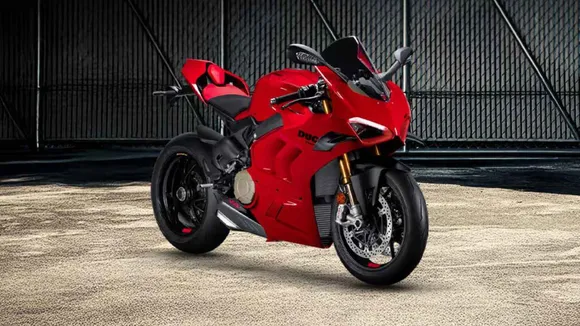 2025 Ducati Panigale V4 Superbike Launched in India: Price, Features & Full Details