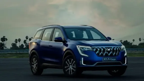 Mahindra XUV 7XO