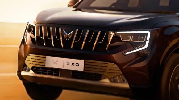 Mahindra XUV 7XO