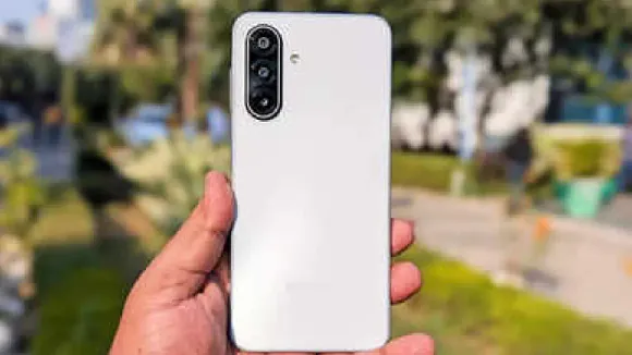 Best Mobile Phones Under 15000 