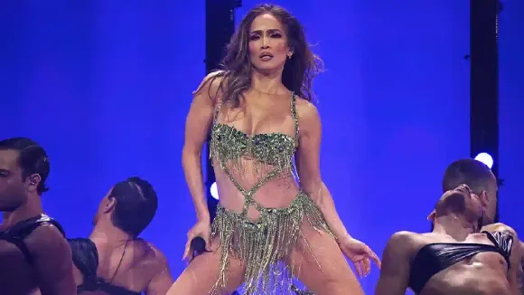 Jennifer Lopez Shuts Down Trolls With Bold Reply at 56