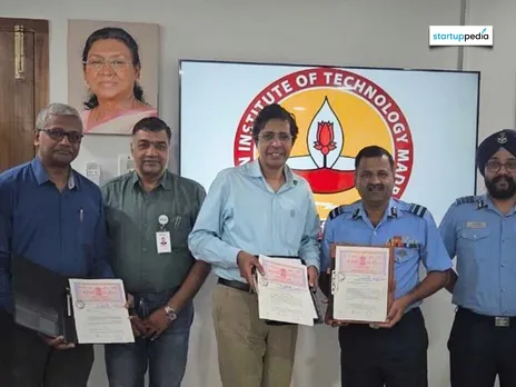 website (1110 x 960 px) - 2025-12-30T190256.098