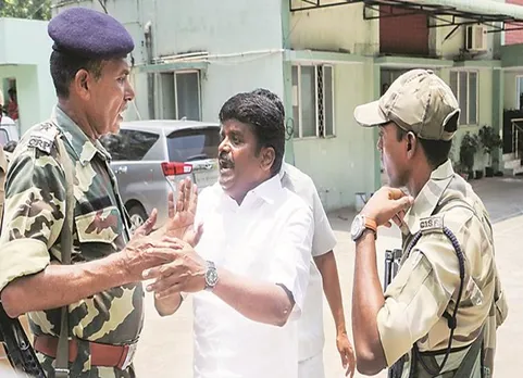 அமைச்சர் விஜயபாஸ்கரின் மனைவி நீதிமன்றத்தில் ஆஜர்!
