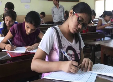 நீட் விவகாரம்: அவசரச் சட்டம் கொண்டு வர தமிழக அரசு தீவிர ஆலோசனை