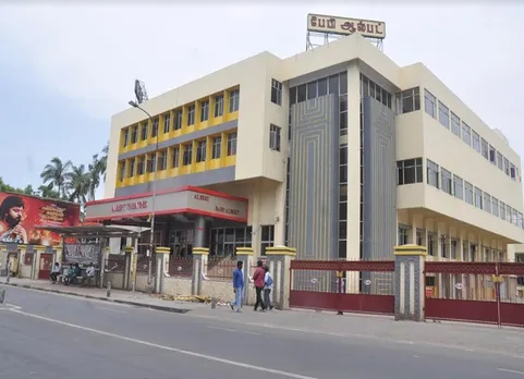இரண்டாவது நாளாக தொடரும் திரையரங்குகள் மூடல்; இன்று மீண்டும் பேச்சுவார்த்தை