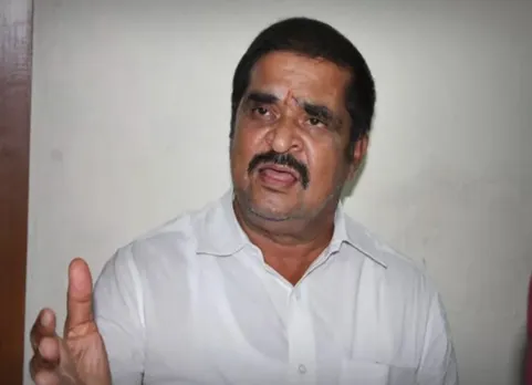 "நன்றி சொன்னது குத்தமாயா?" பழனிசாமி அணியில் இணைந்த ஆறுக்குட்டி!