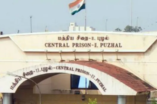 எல்லா கைதிகளும் சசிகலா ஆக முடியுமா?