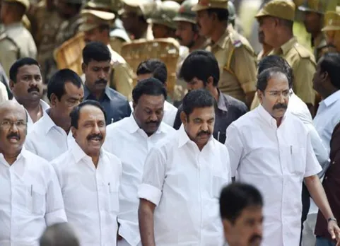 விரைவில் இரு அணிகளும் இணையும்: அவசர கூட்டத்திற்கு பின் துணை சபாநாயகர் பேட்டி!
