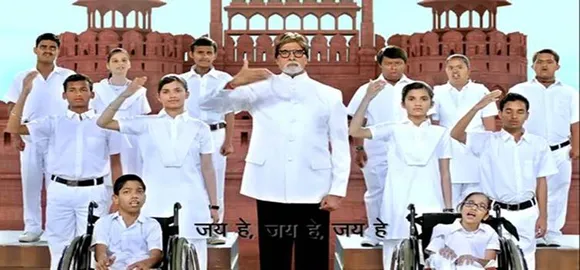 மெய்சிலிர்க்கும் வீடியோ: சிறப்பு குழந்தைகளுடன் அமிதாப் ‘சைகை’யால் பாடிய தேசிய கீதம்