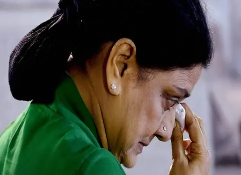sasikala, DIG Roopa, parappana agrahara jail,