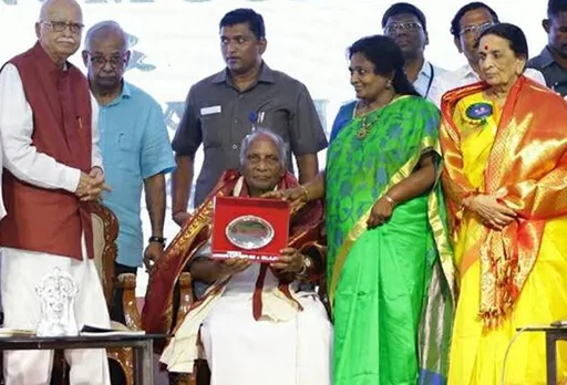 lk advani at chennai, lk advani at thambaram school function, minister mafoi pandiyarajan praises lk advani