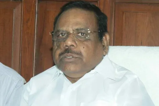 1ttv.dhinakaran, aiadmk, ttv.dhinakaran, ttv.dhinakaran faction 18 mla's disqualified, speaker dhanapal