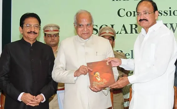 governor vidyasagar rao, tamilnadu, tamilnadu government, aiadmk, ttv dhinakaran, vk sasikala, cm edappadi palaniswami, deputy cm o.panneerselvam vidyasagar rao book on tamilnadu period