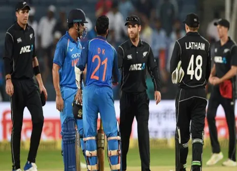 India vs Newzealand 3rd ODI, Virat kohli, Dhoni